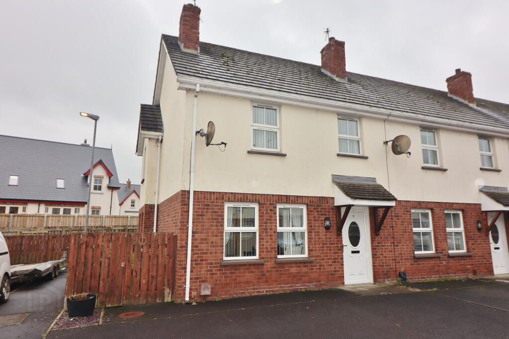 Photo 1 of 9 Bells Row Court, Lurgan