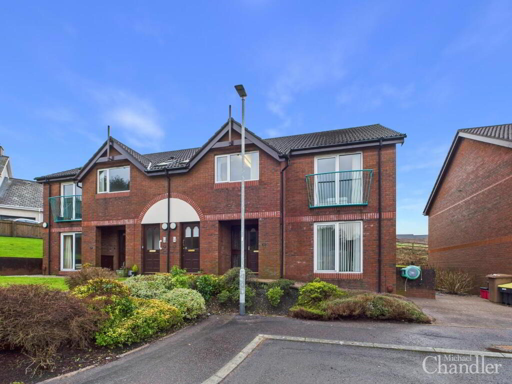 26 Queensfort Court, Carryduff, Belfast, BT8 8NF