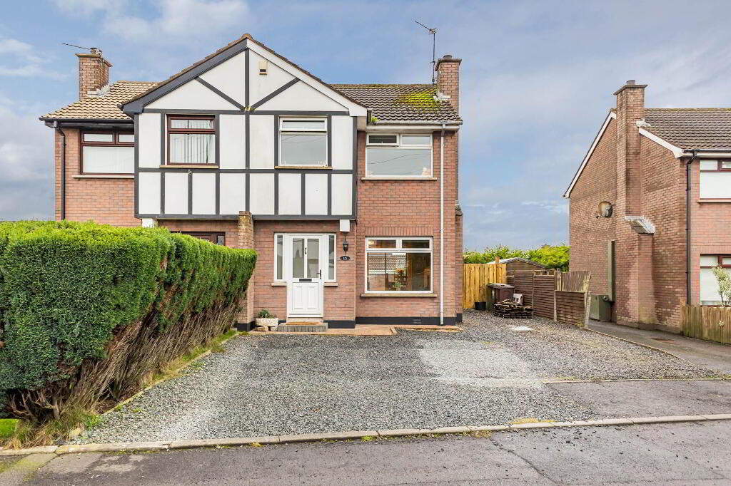 175 Killowen Grange, Lisburn