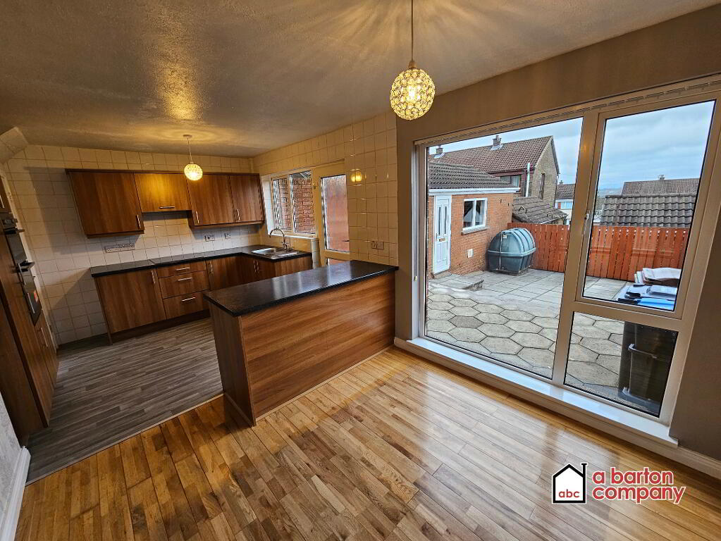 Photo 5 of 3 Fairhill Drive, Fairview, Newtownabbey