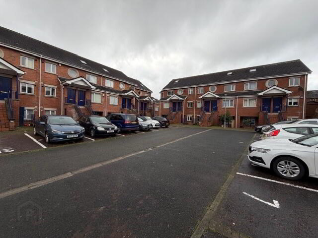 Photo 1 of 5 Bedroom Apartment, 9 Fitzwilliam Square, Queens Quarter, Belfast