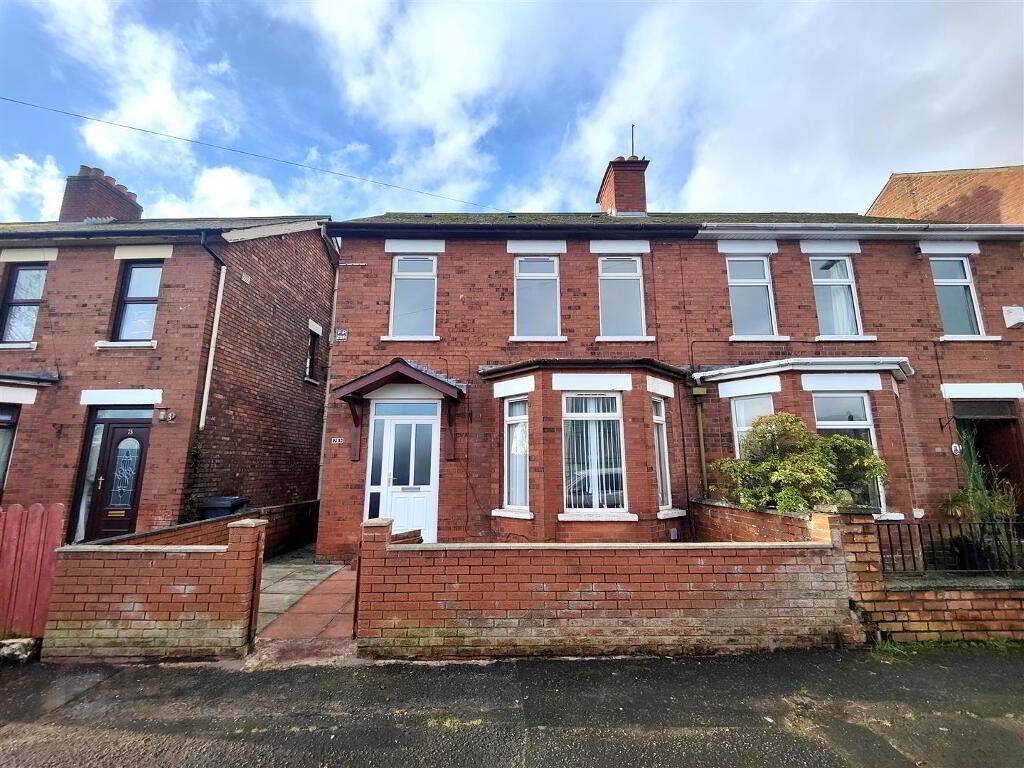3 Bedroom Semi-Detached in BT15 3JQ