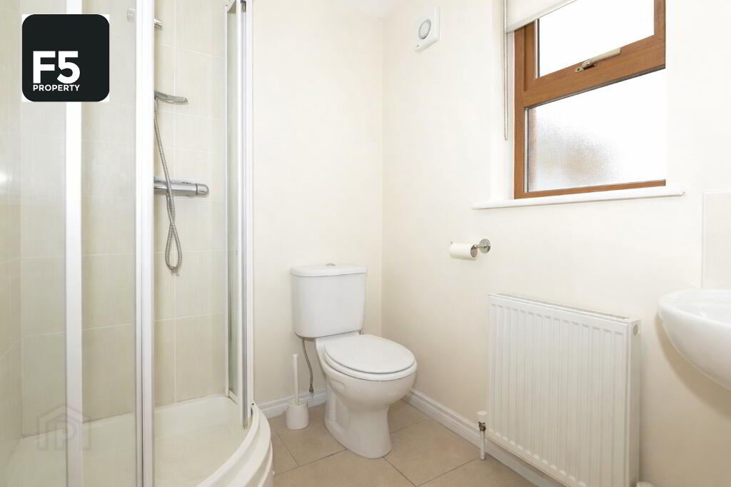 Photo 11 of 20 Redwood Grove, Dunmurry, Belfast