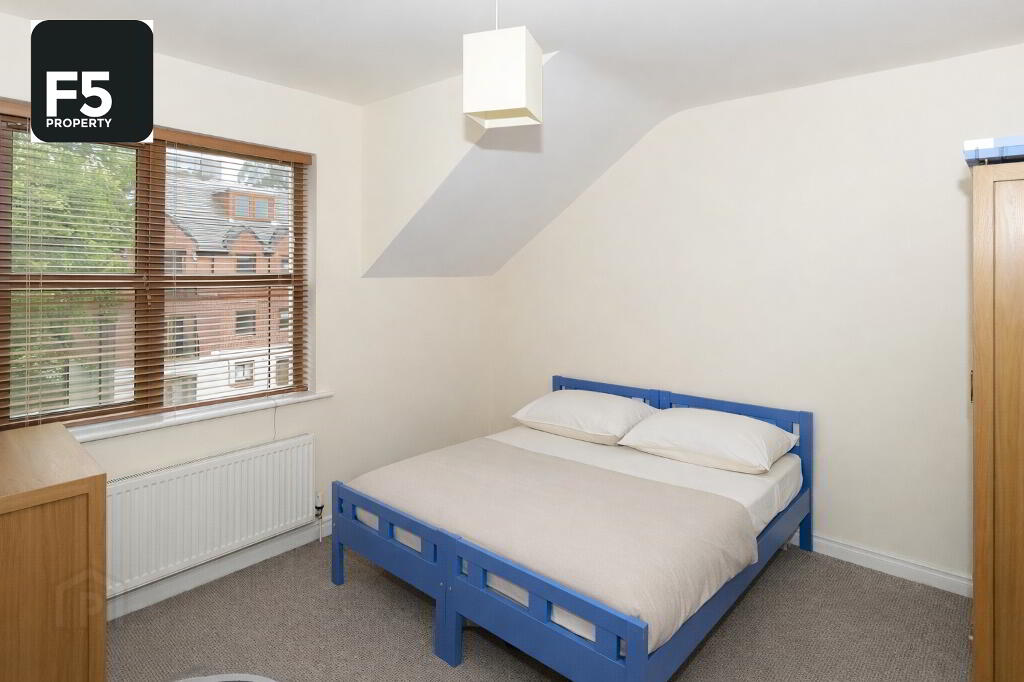 Photo 7 of 20 Redwood Grove, Dunmurry, Belfast