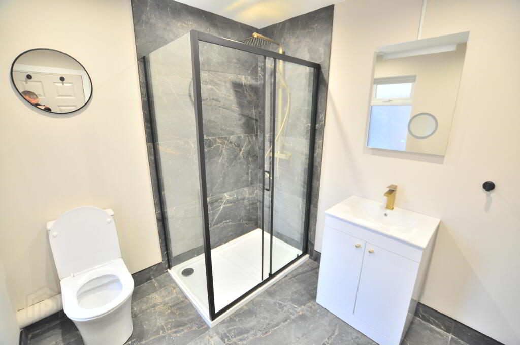 Photo 8 of 10 Greenville Street, Belfast