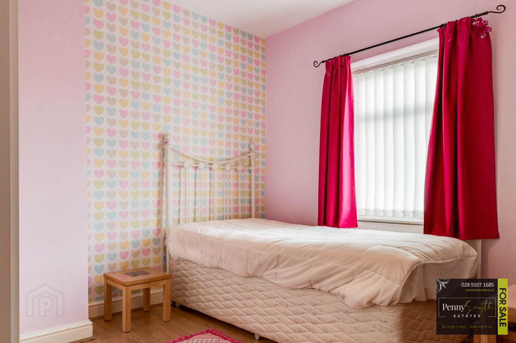 Photo 17 of 16 Sandbrook Park, Belfast