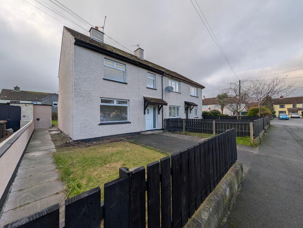 Photo 1 of 15 Bernagh Green, Newcastle