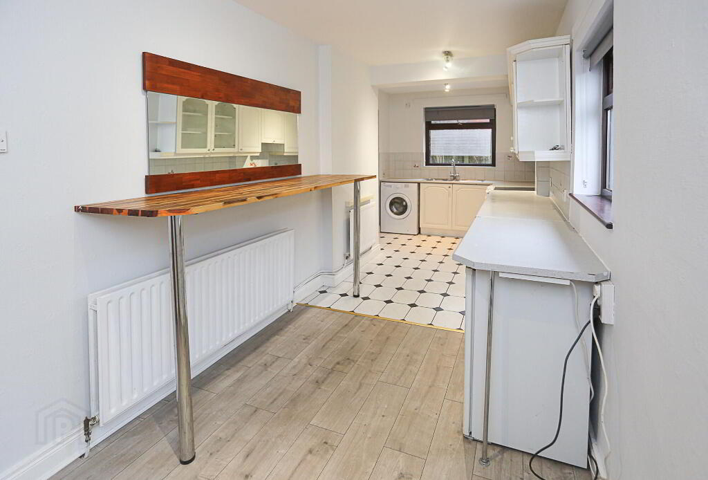 Photo 21 of 54 Rosebery Gardens, Belfast