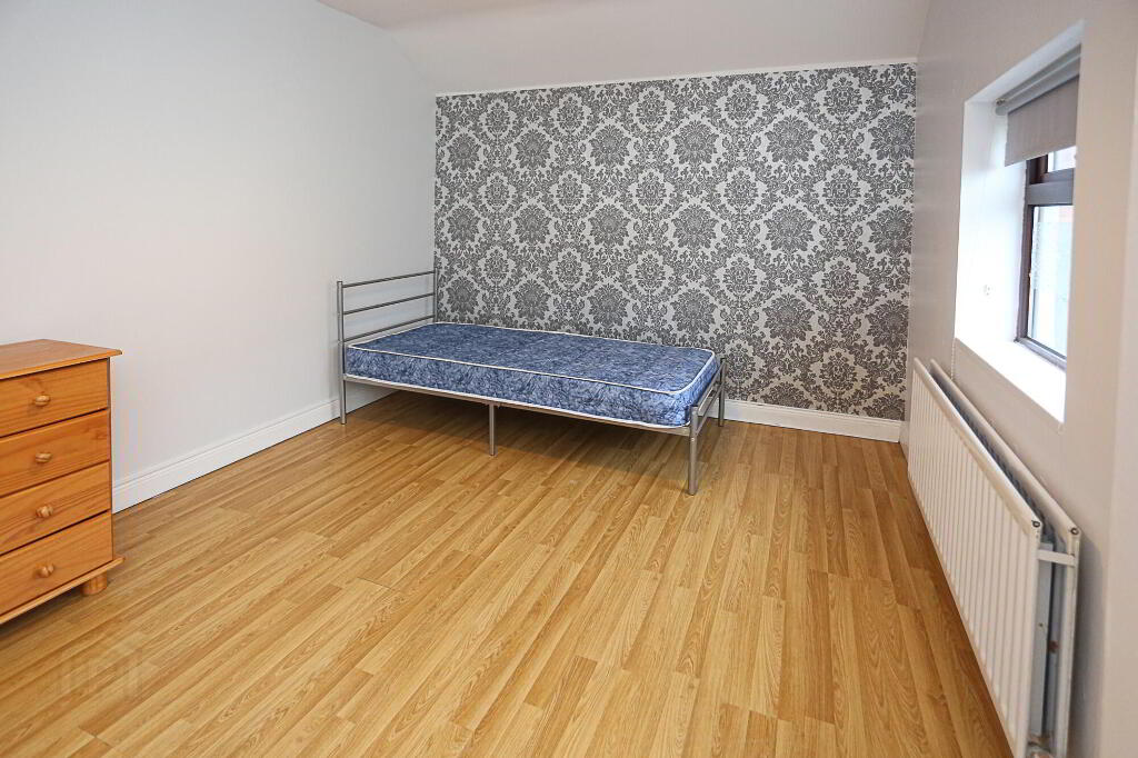 Photo 27 of 54 Rosebery Gardens, Belfast