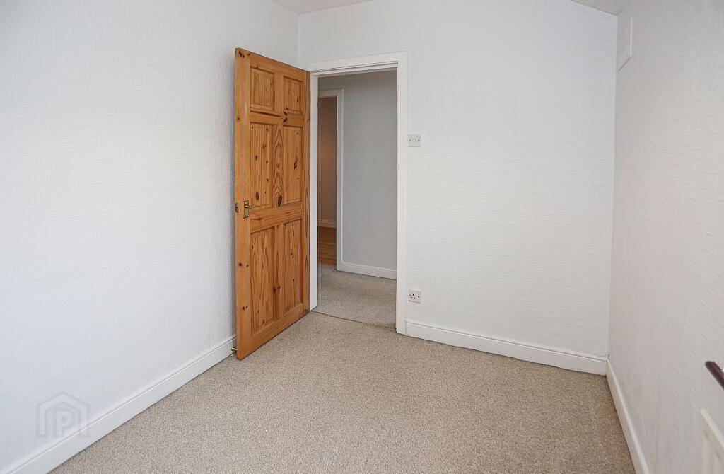 Photo 30 of 54 Rosebery Gardens, Belfast