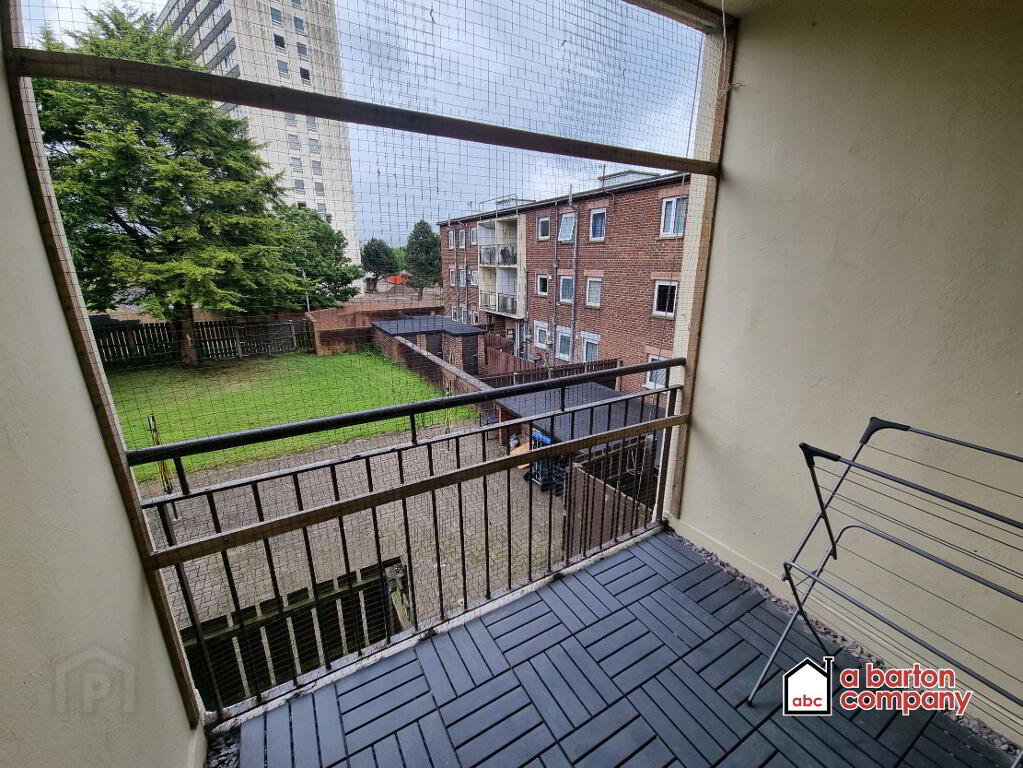 Photo 8 of 13d Barna Square, Rathcoole, Newtownabbey