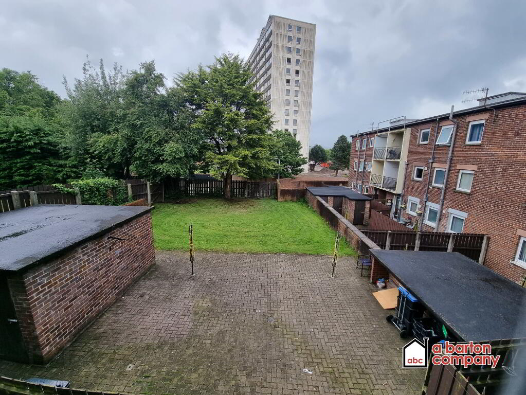 Photo 9 of 13d Barna Square, Rathcoole, Newtownabbey