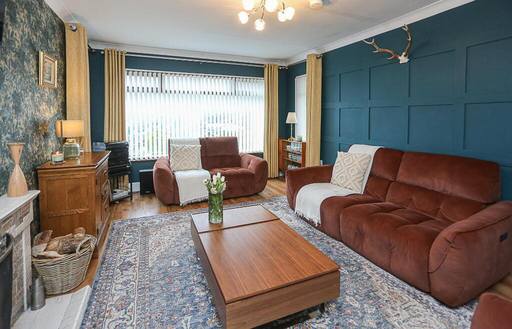 Photo 8 of 14 Hillcrest Avenue, Newtownards