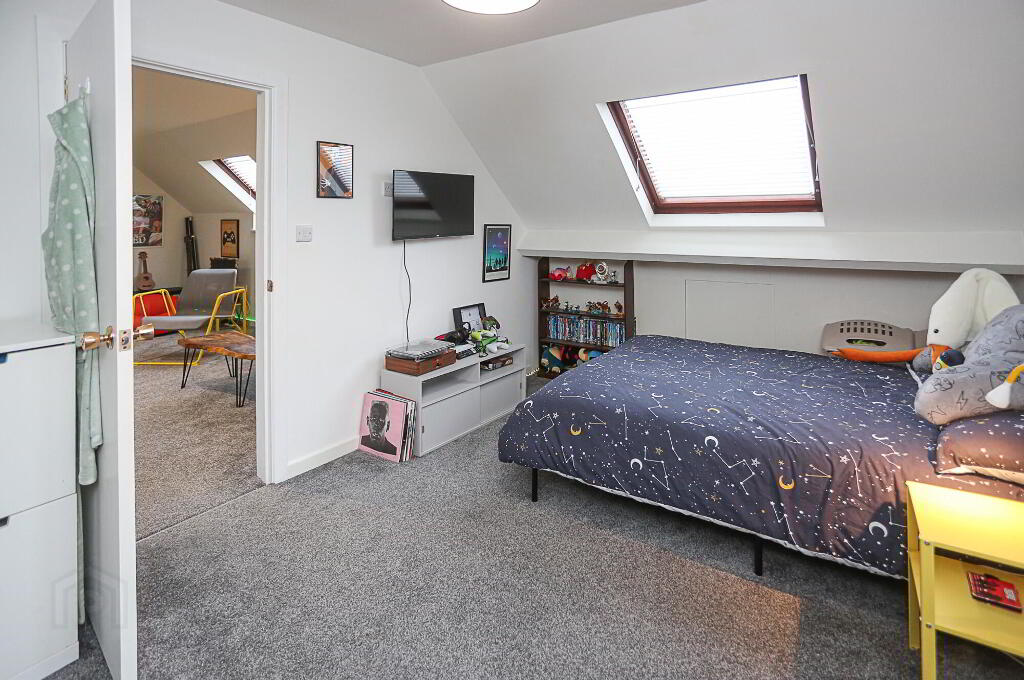 Photo 42 of 14 Hillcrest Avenue, Newtownards