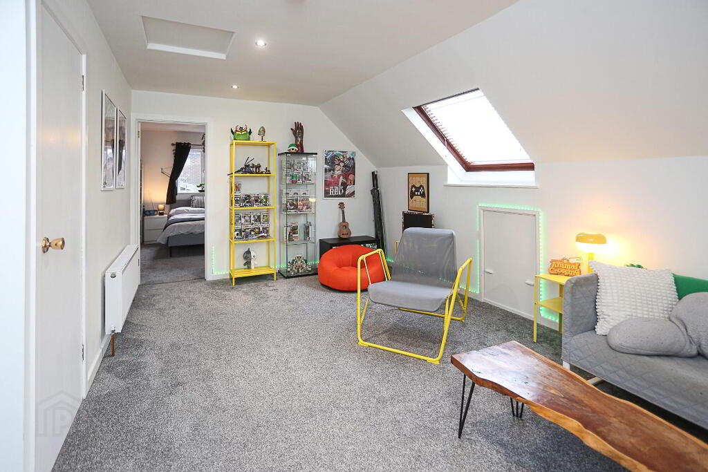 Photo 34 of 14 Hillcrest Avenue, Newtownards