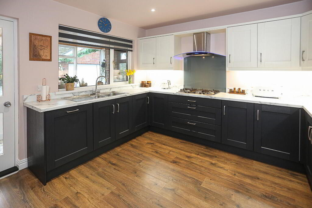 Photo 14 of 14 Hillcrest Avenue, Newtownards