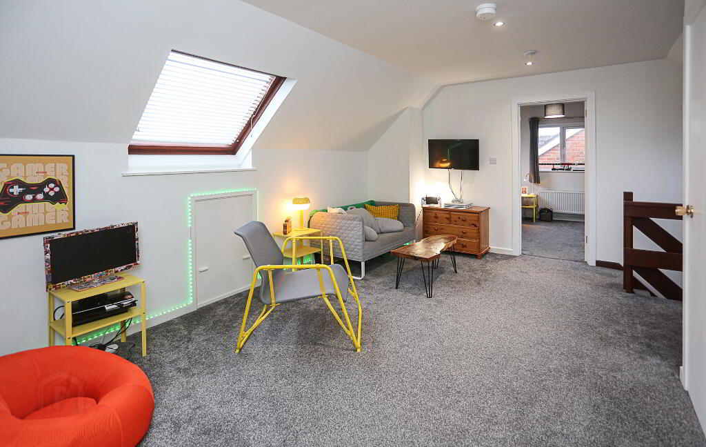 Photo 36 of 14 Hillcrest Avenue, Newtownards