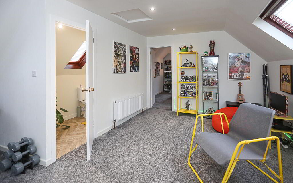 Photo 35 of 14 Hillcrest Avenue, Newtownards