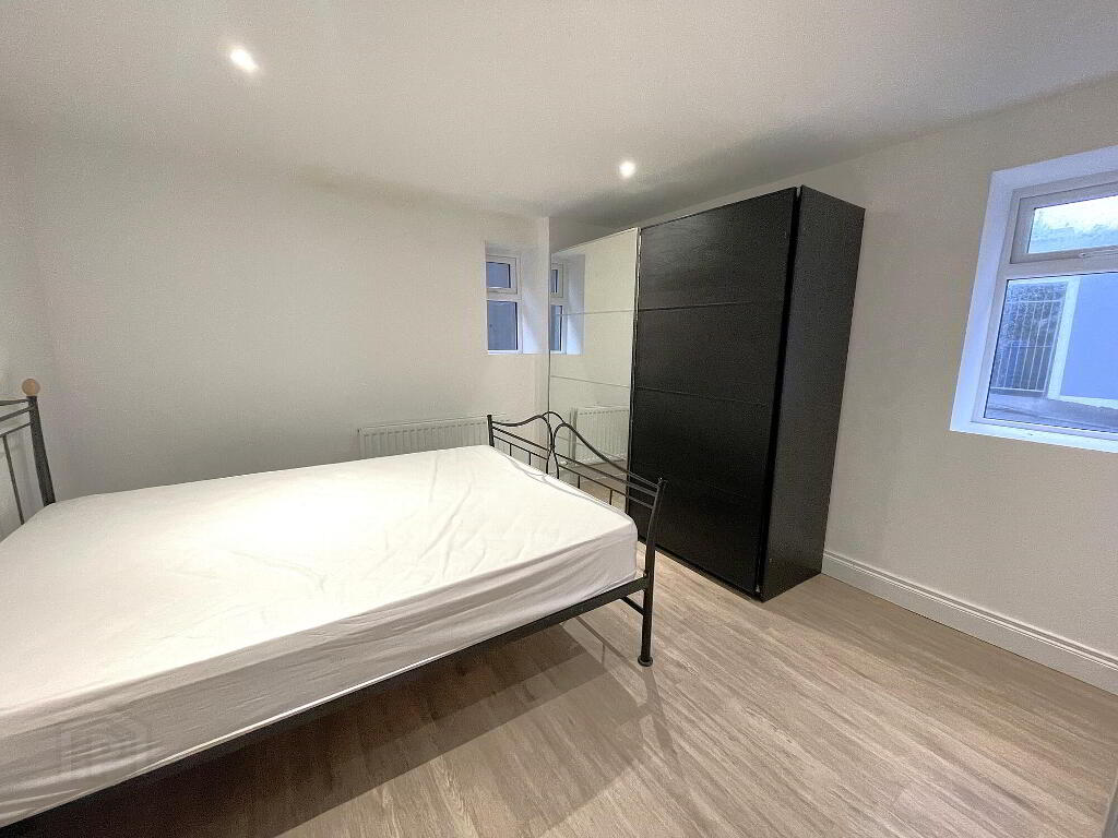 Photo 14 of 4 Upper Clifton, Ballyholme, Bangor