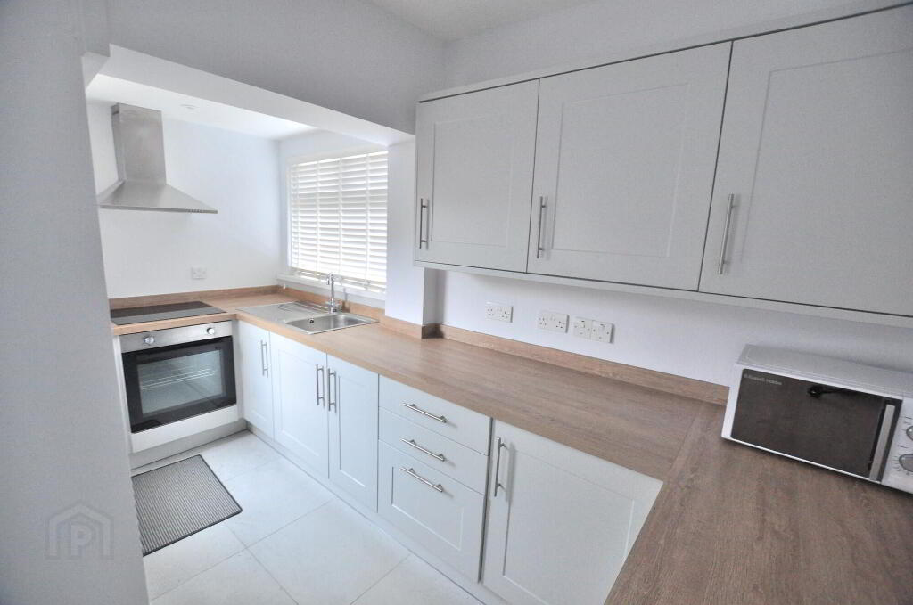 Photo 9 of 64 Dunraven Parade, Belfast