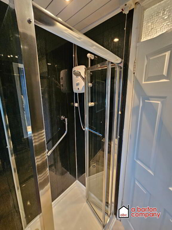 Photo 12 of 2 Iona Park, Rathcoole, Newtownabbey