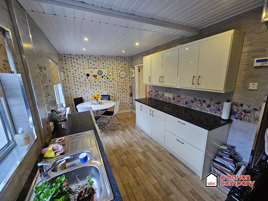 Photo 4 of 2 Iona Park, Rathcoole, Newtownabbey