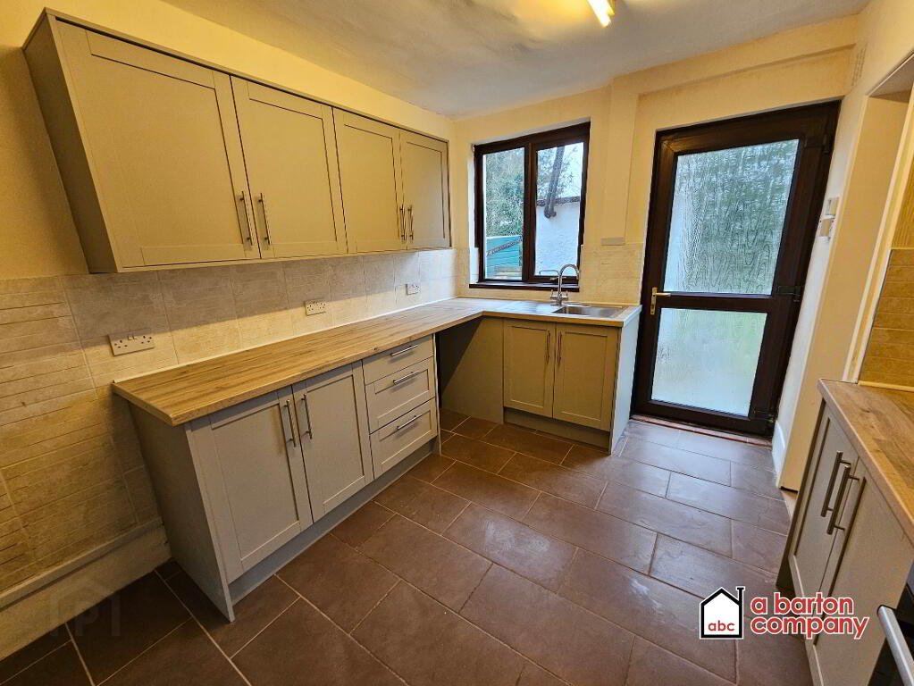 Photo 6 of 15 Fernagh Drive, Whiteabbey, Newtownabbey