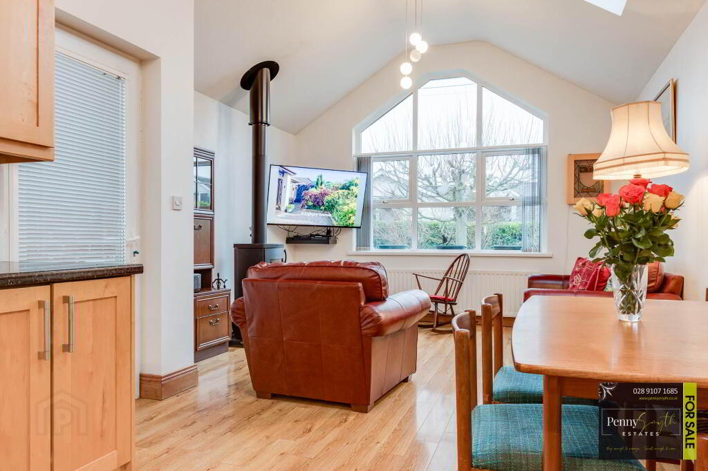 Photo 13 of 6 Elsinore Avenue, Bangor