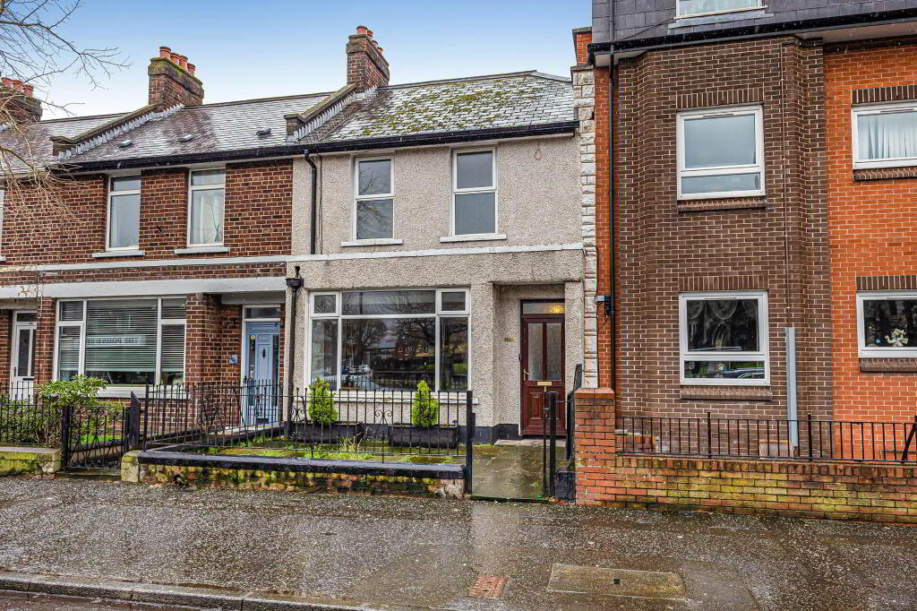 302 Woodstock Road, Belfast, BT6 9DN
