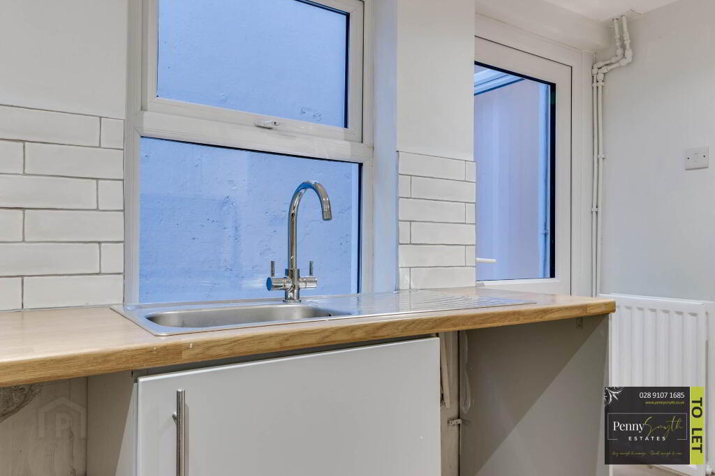 Photo 16 of 14 Beatrice Road, Bangor