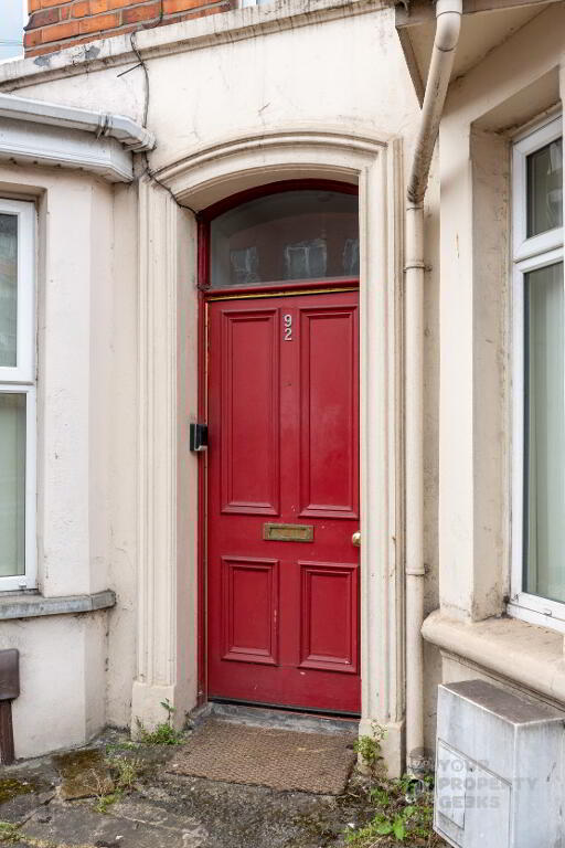 Photo 1 of 92 Tates Avenue, Belfast