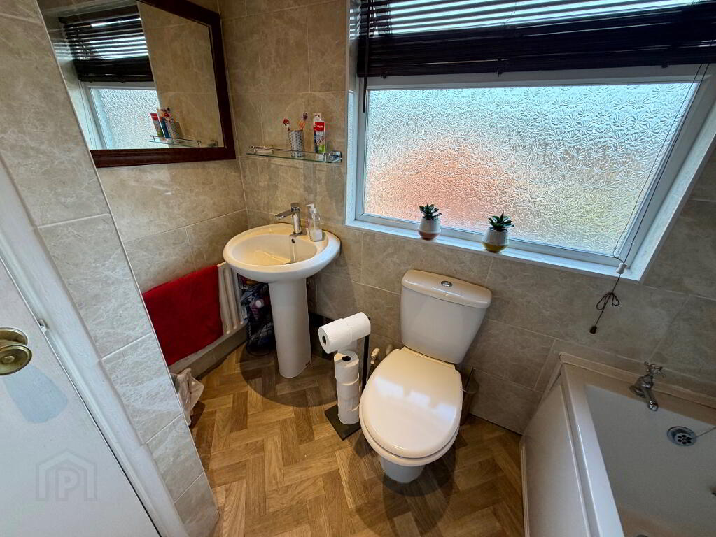 Photo 11 of 4 Winchester Park, Kilfennan, L'Derry