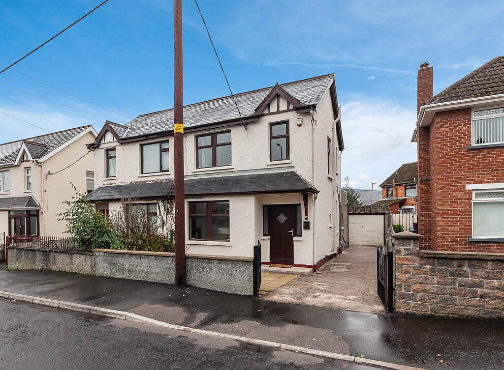 20 Ulster Avenue, Dunmurry, Belfast, BT17 9BN