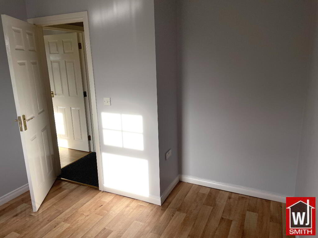 Photo 35 of 9 Elmwood Green, Castlederg