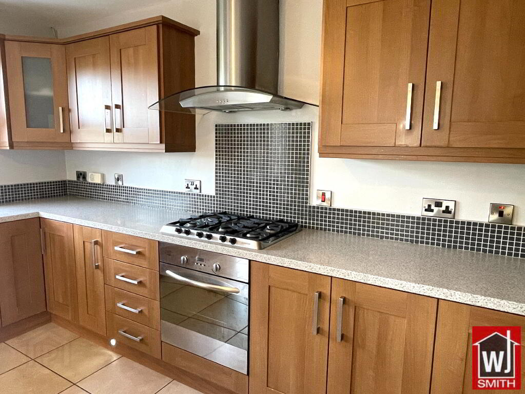 Photo 12 of 9 Elmwood Green, Castlederg