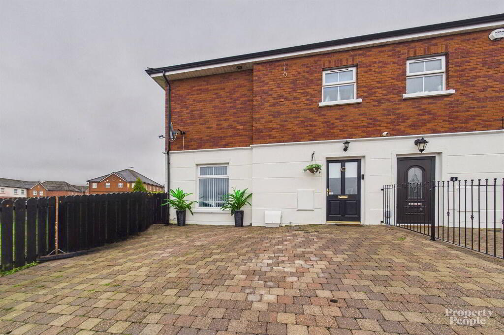 2 Mill Valley North, Ligoneil, Belfast, BT14 8FW