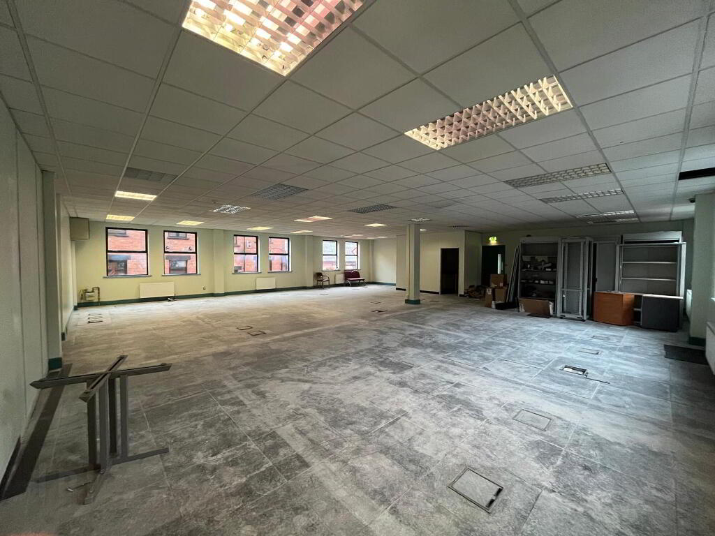 Photo 3 of 30 - 34 Hill Street, Belfast