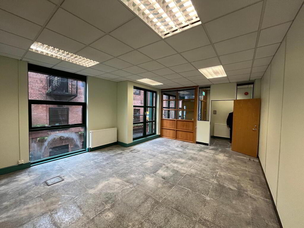 Photo 5 of 30 - 34 Hill Street, Belfast