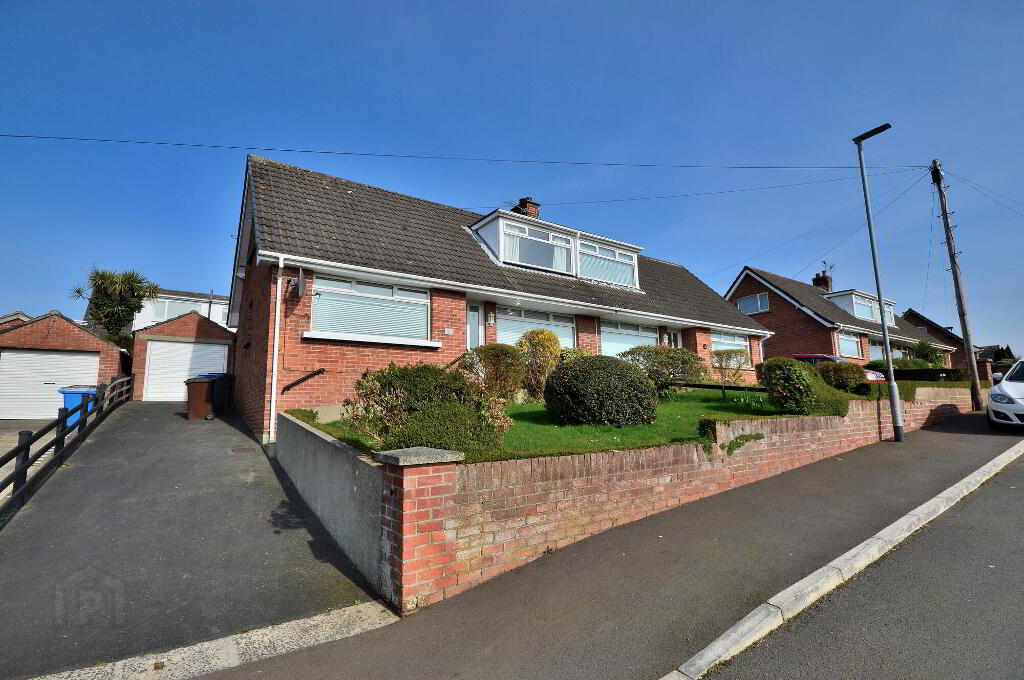 Photo 25 of 10 Binnian Ave, Newtownards