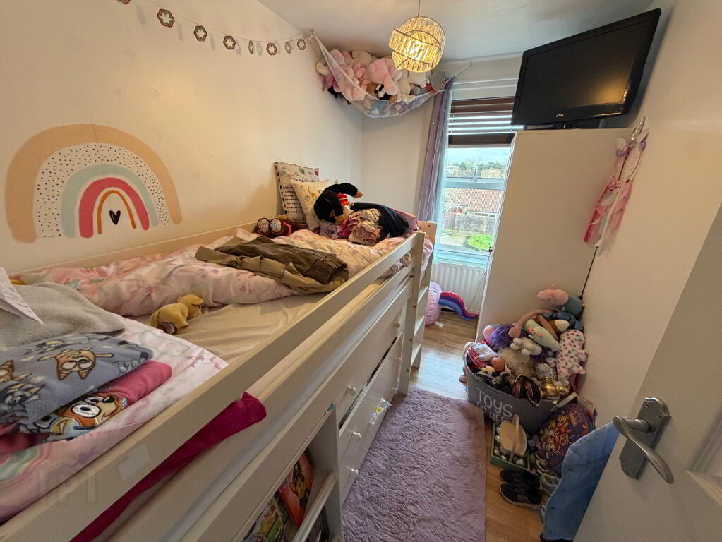 Photo 8 of 12 Esker Gardens, Waterside, L'Derry