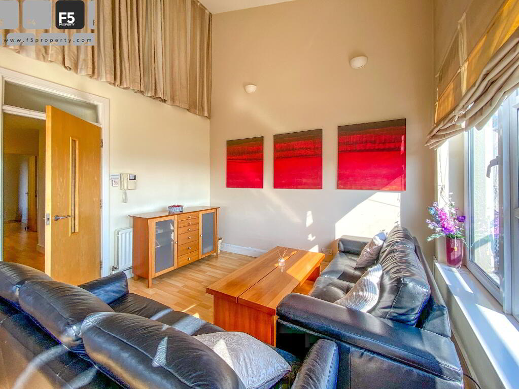 701 Park Ave-Lounge 2