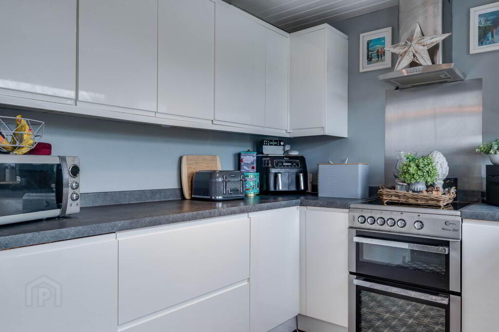 Photo 15 of 49 Monea Way, Bangor