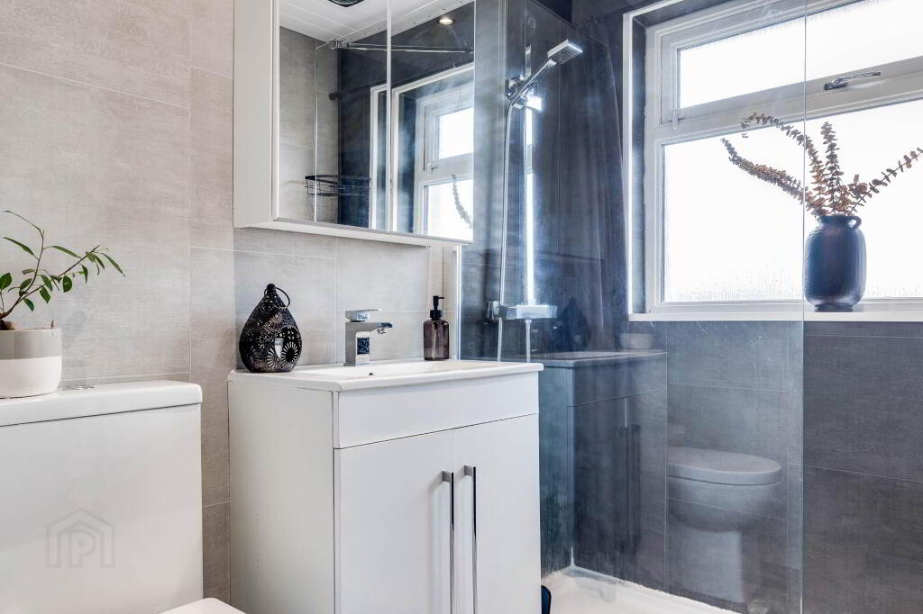 Photo 27 of 49 Monea Way, Bangor