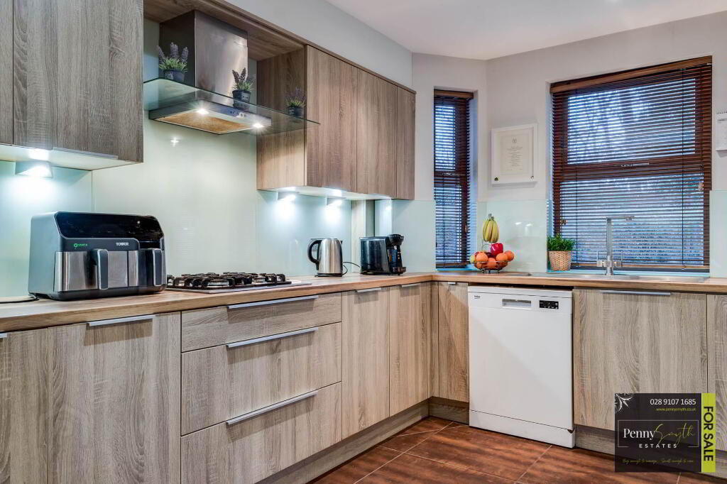 Photo 11 of 5 Station Terrace, Helens Bay, Bangor