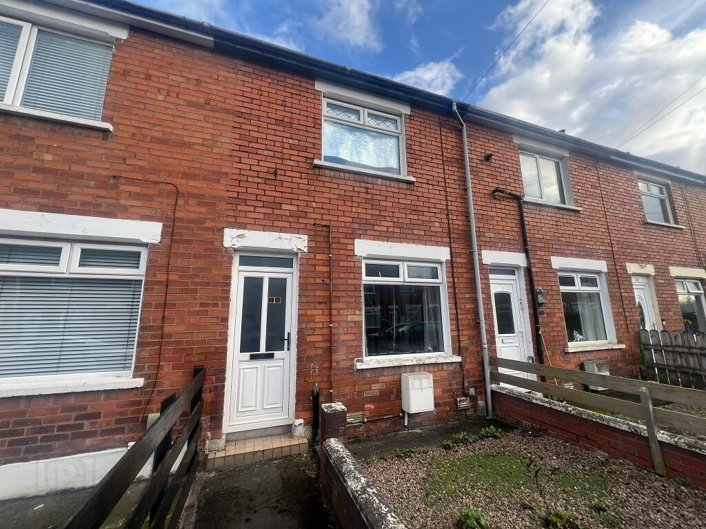 Photo 1 of 28 Ebor Parade, Belfast