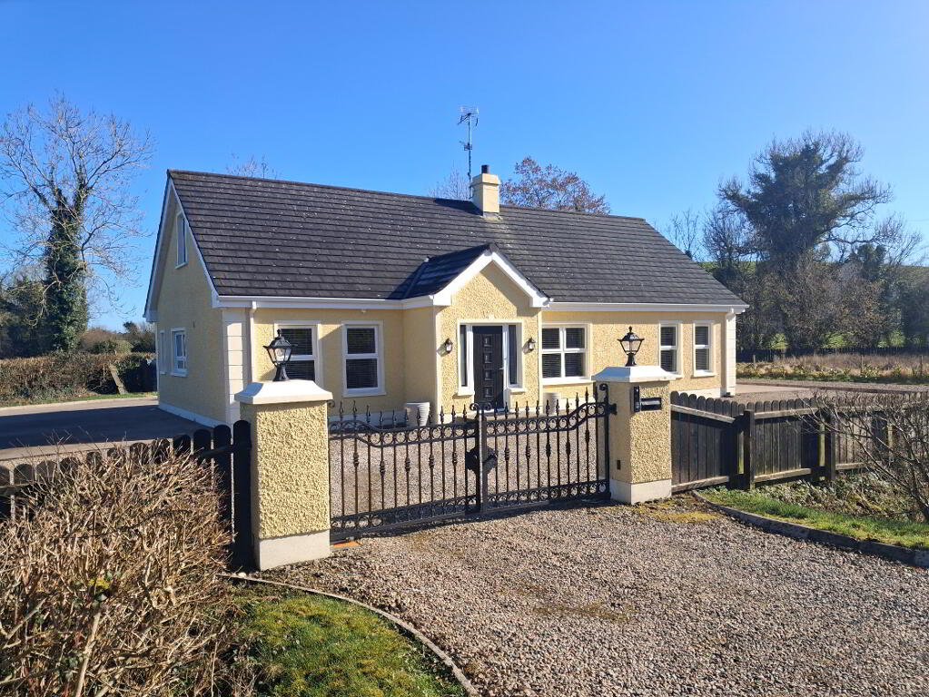 Photo 1 of 12 Loop Road, Newtownbutler