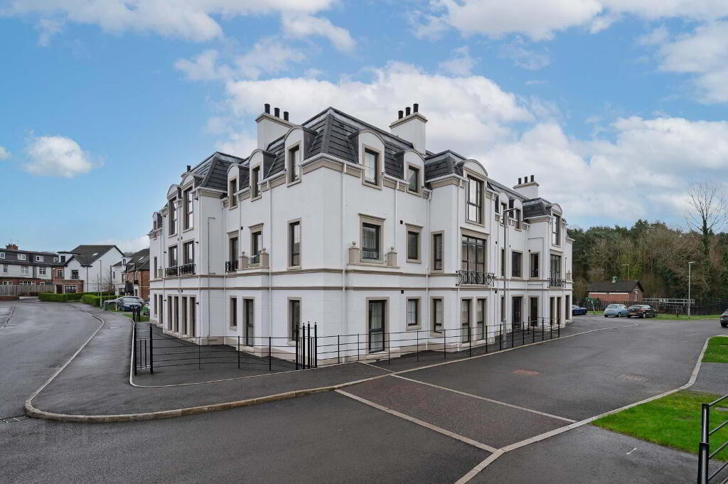 Apartment 8 Castlehill Wood, Belfast, BT4 3PJ