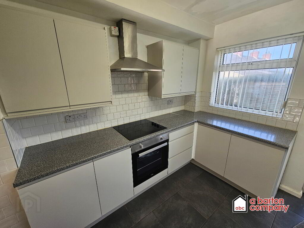 Photo 10 of 277 Carnmoney Road, Carnmoney, Newtownabbey