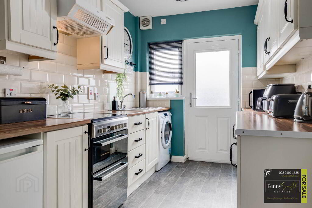 Photo 14 of 25 Beechfield Drive, Donaghadee