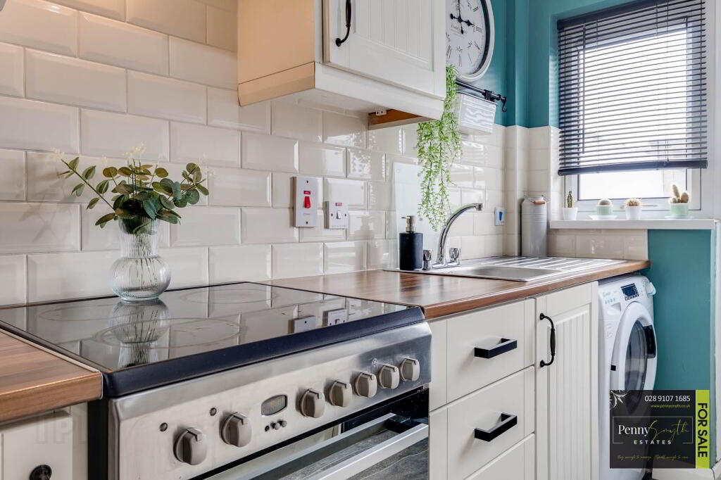 Photo 15 of 25 Beechfield Drive, Donaghadee